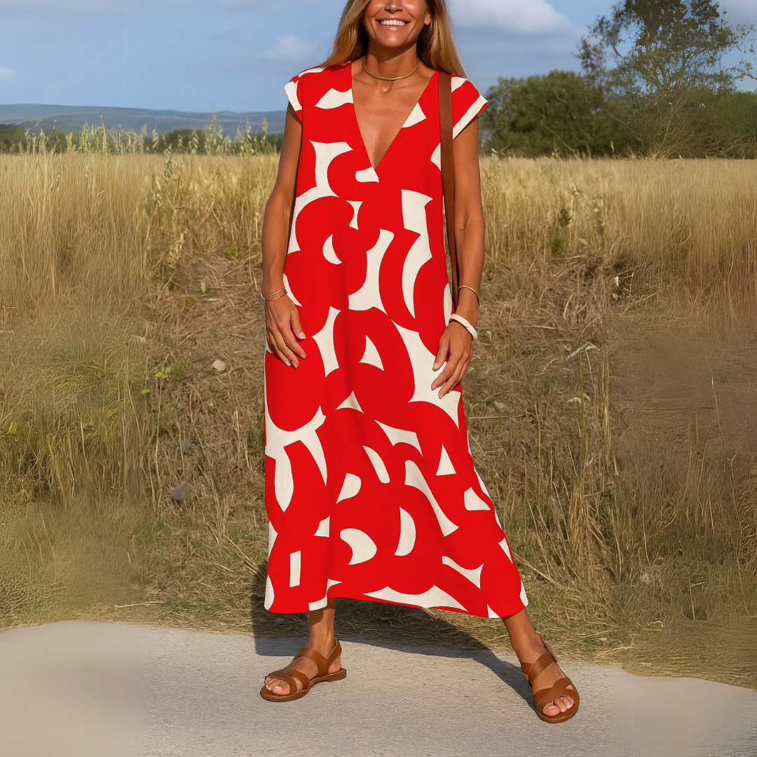 Valenique - Stylish V-Neck Dress