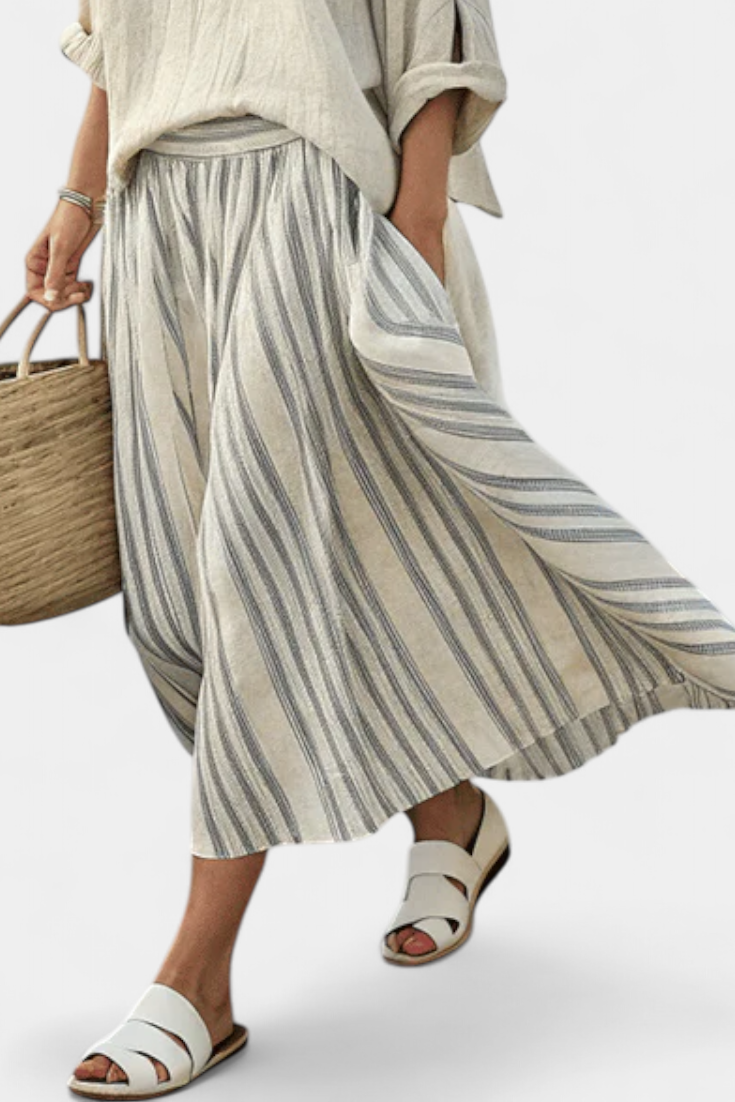 Lotte – Comfortable Relaxed Blouse & Striped Midi Skirt