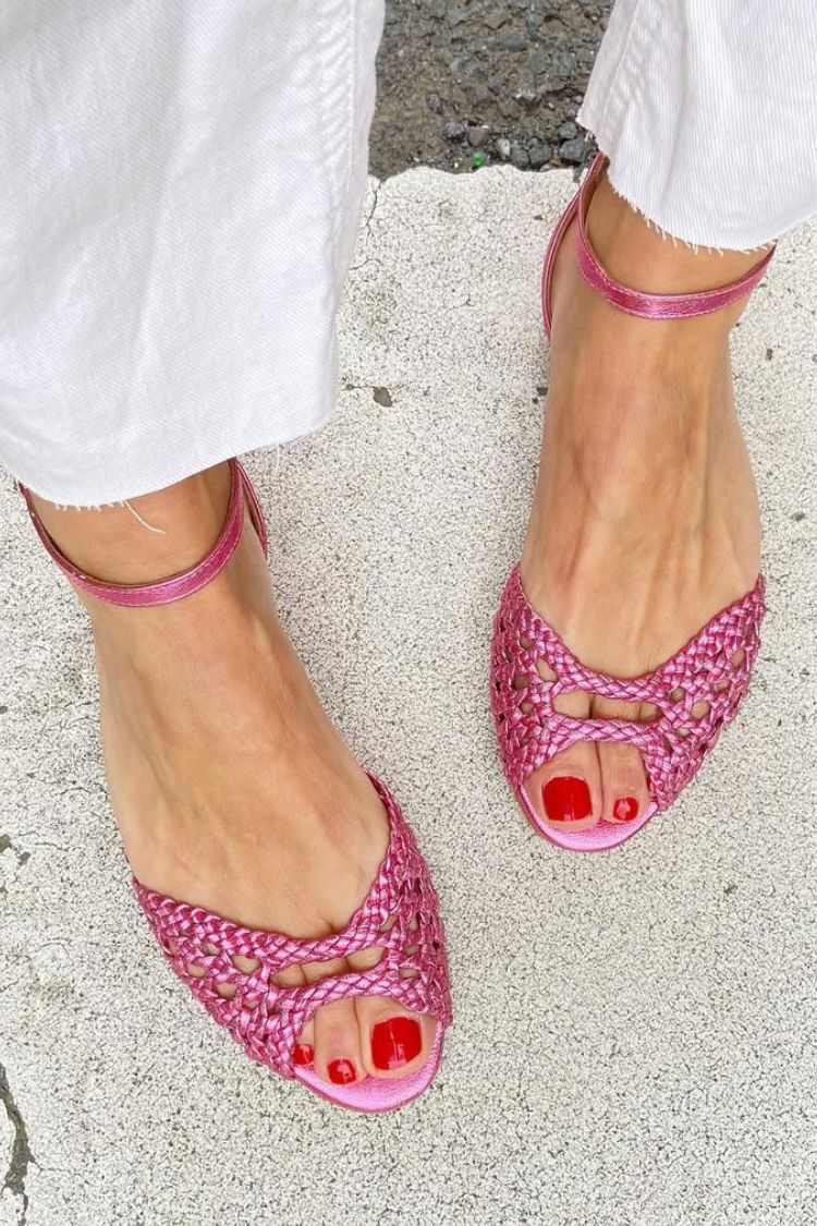Isadora | Gold Woven Sandals