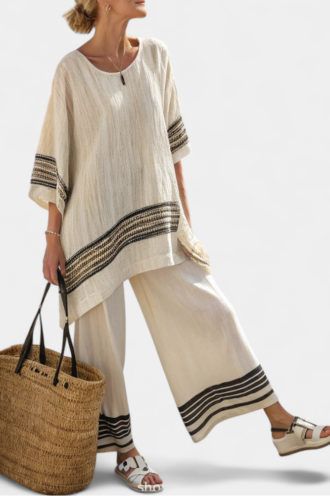 Amber | Elegant Black Striped Top & Flowing Trousers