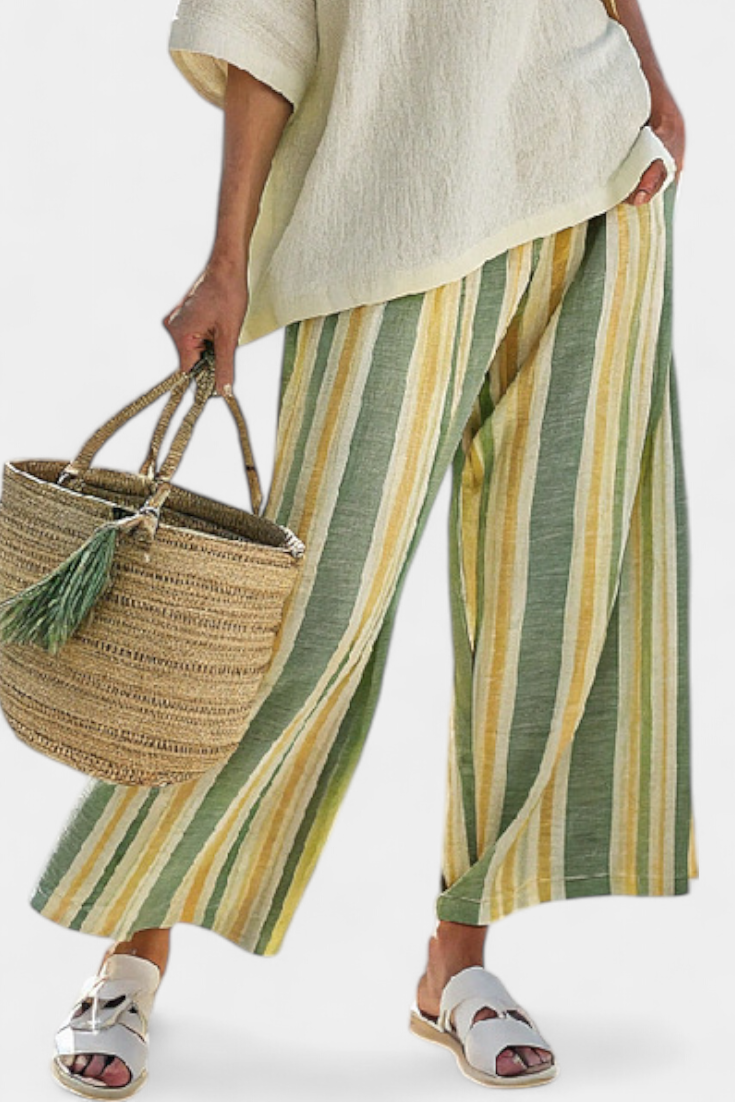 Zoë | Refined Top & Striped Trousers