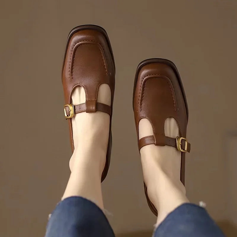 Ysolenne – Vintage-Inspired T-Bar Shoes