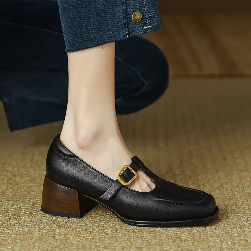 Ysolenne | T-Bar Shoes with Vintage Elegance