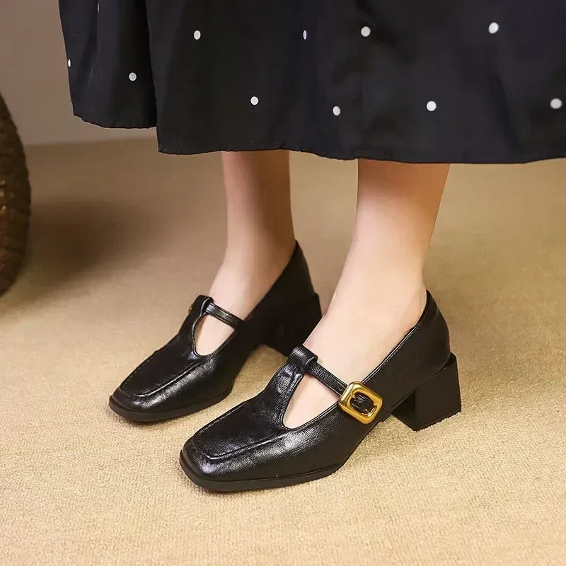 Ria | Timeless Women's Shoes with Elegant Heel