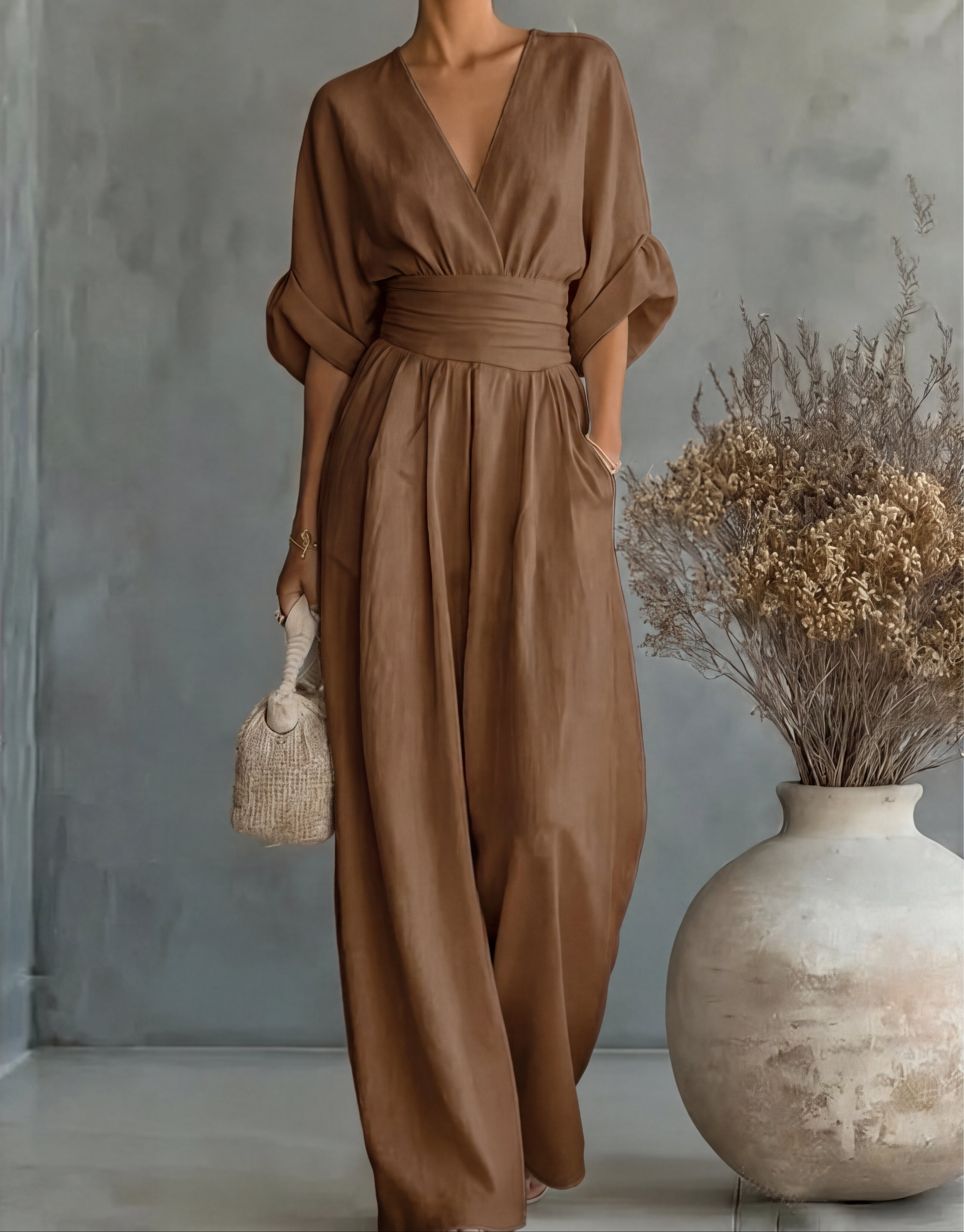 Jacy - Elegant V-Neck Jumpsuit