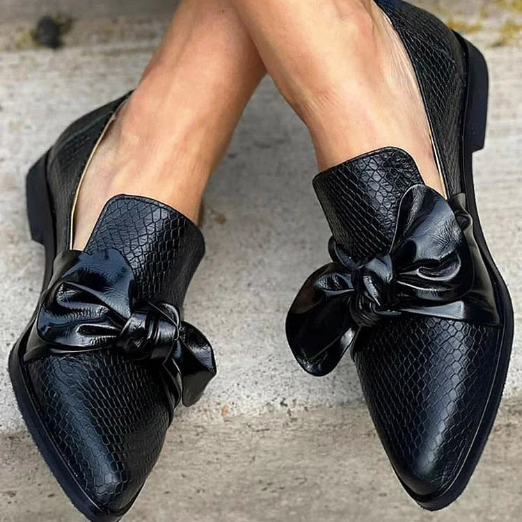 Black Loafers with Glossy Bow