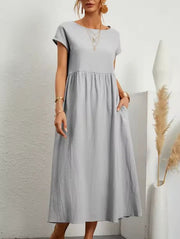 Flowing Midi Dress with Timeless Elegance