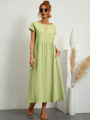 Flowing Midi Dress with Timeless Elegance