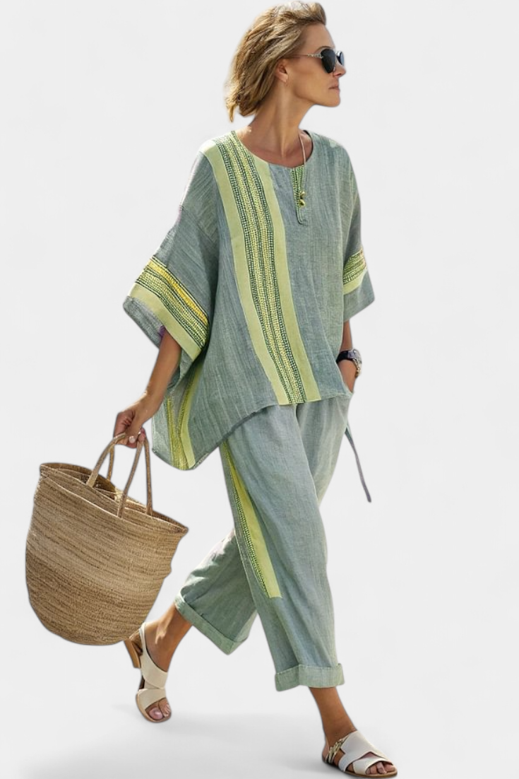 Linde – Elegant Lavender Top & Mustard Striped Trousers