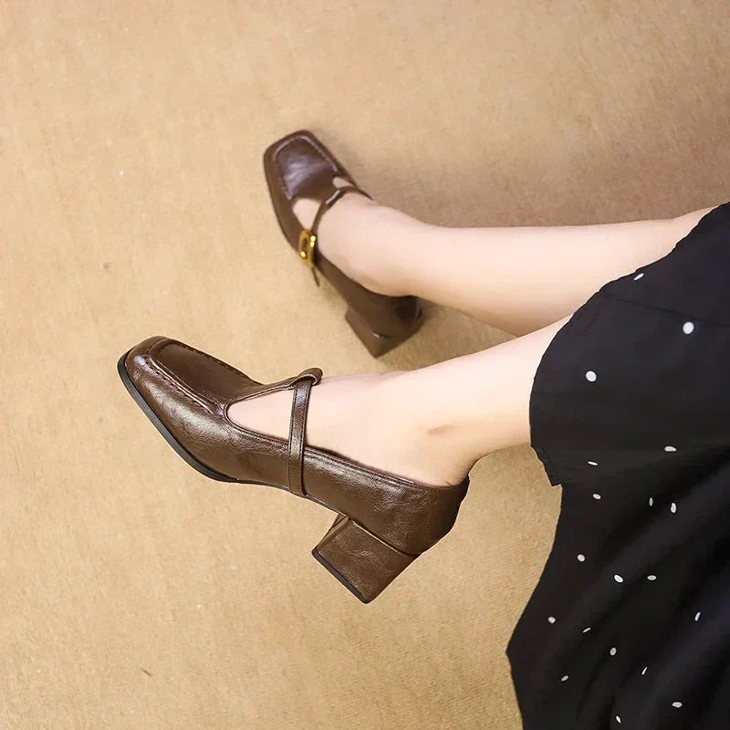 Ria | Timeless Women's Shoes with Elegant Heel