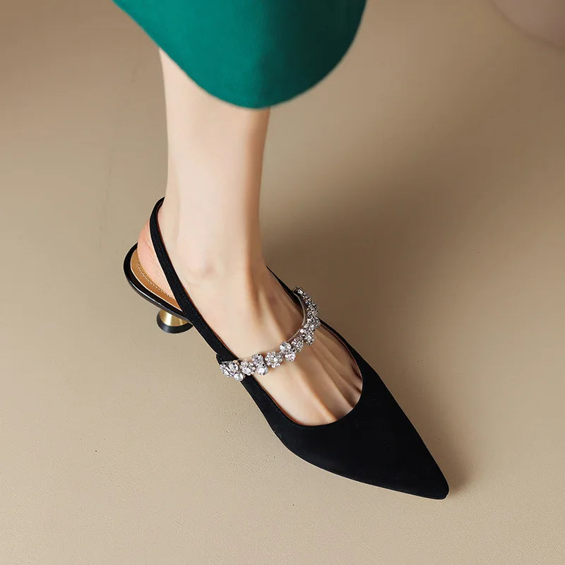 Isabelle | Elegant Court Shoes