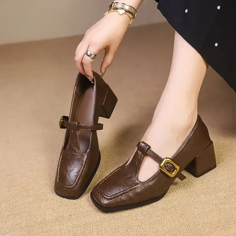 Ria | Timeless Women's Shoes with Elegant Heel