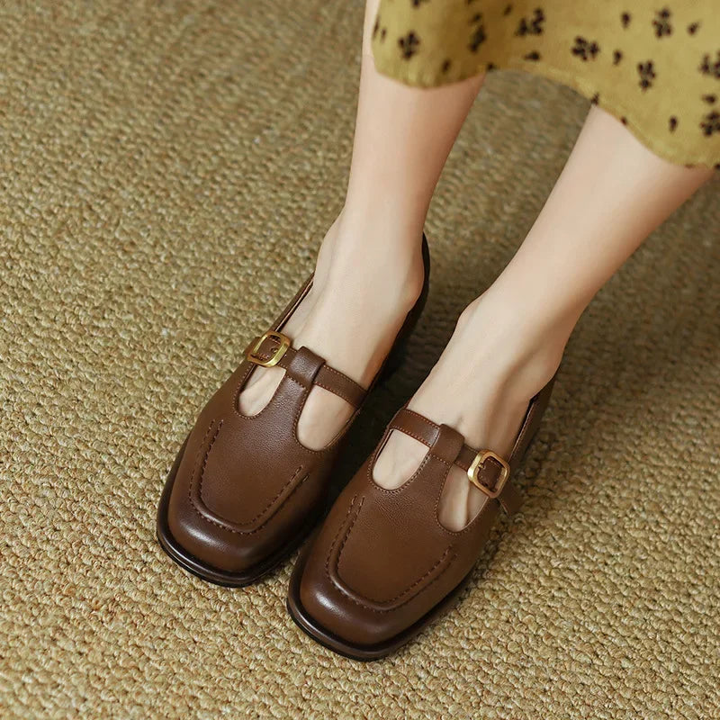 Ysolenne | T-Bar Shoes with Vintage Elegance
